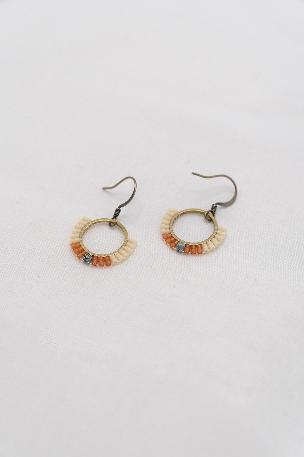 Gaia Beaded Earring : Dawn|230
