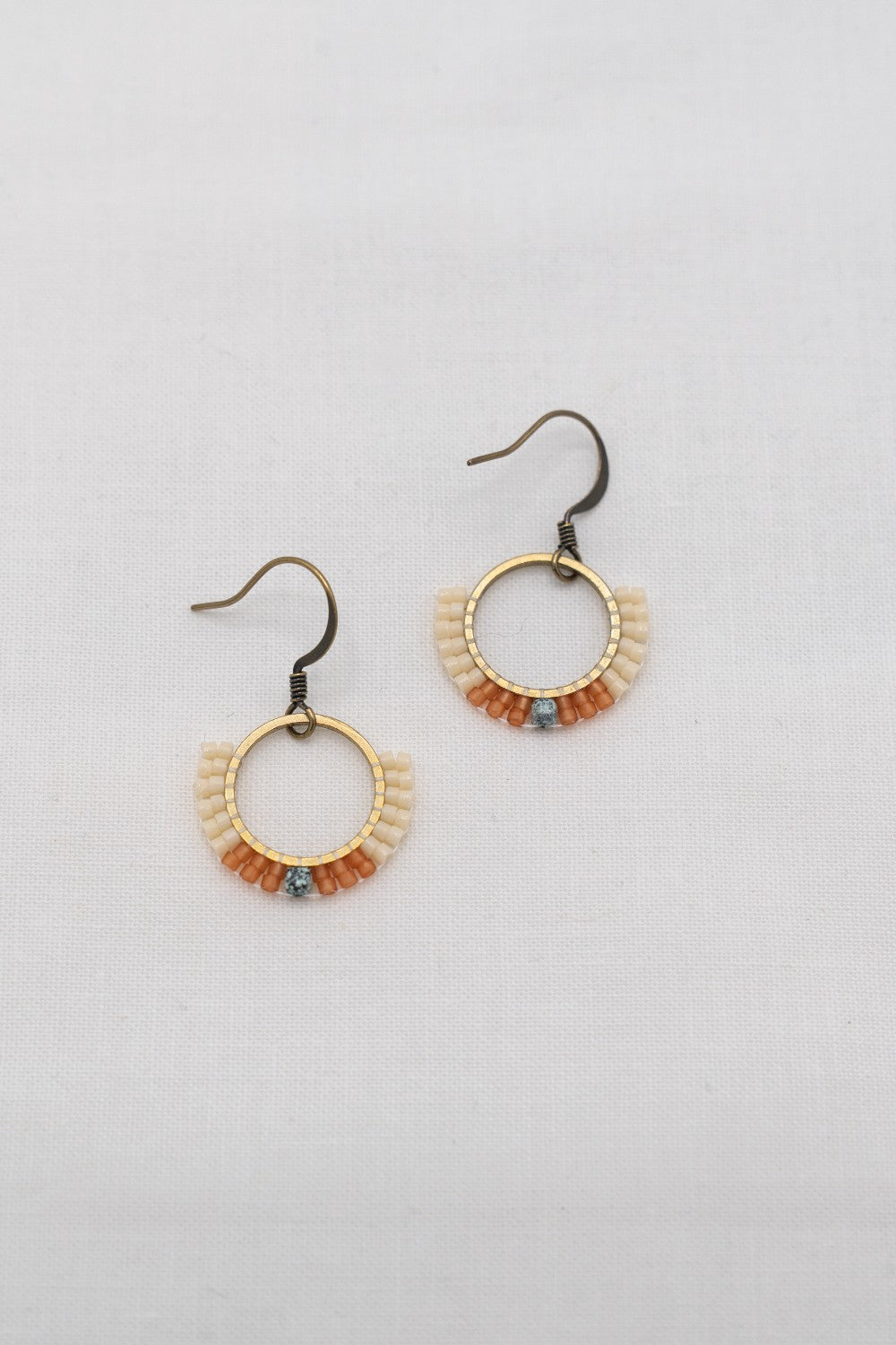 Gaia Beaded Earring : Dawn|231